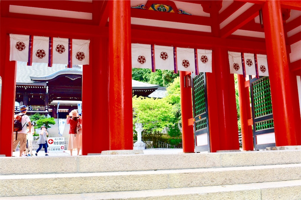 ちはやふる/名探偵コナン~から紅の恋歌~ 聖地巡礼(舞台探訪)に近江神宮へ ちはやふる/名探偵コナン~から紅の恋歌~ 聖地巡礼(舞台探訪)に近江神宮へ