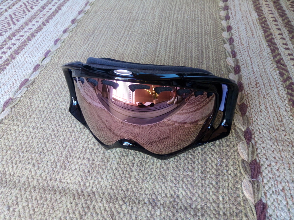 スノボ用ゴーグル新調！OAKLEY CROWBARレビュー - 昨日のこだわり今日