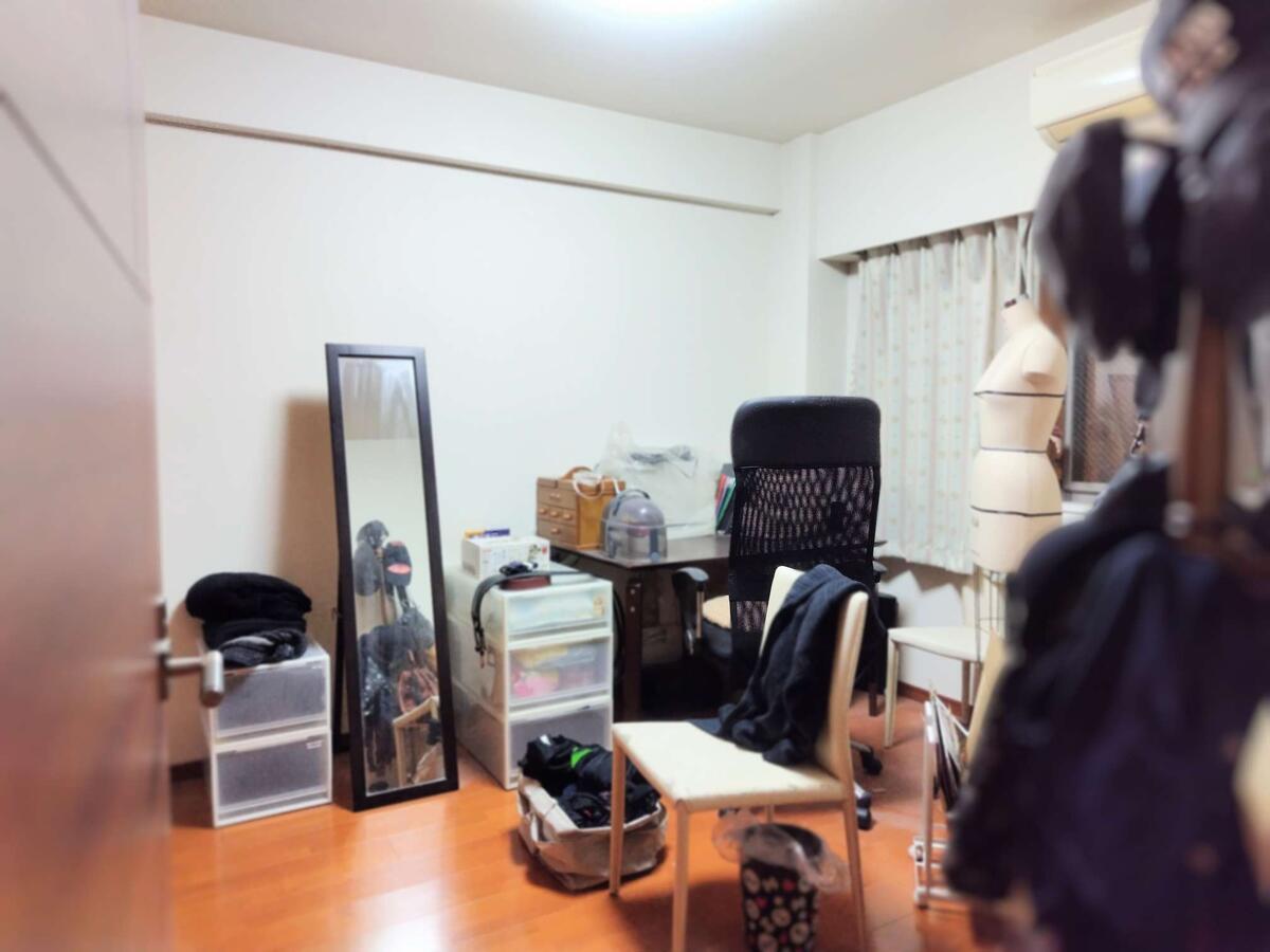 お化けのいる部屋！物置き部屋！