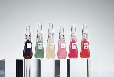 バズってるリップアイテム Uzuリップトリートメント ４ブラックはつけたらどうなる ベイビーーズ ママのトレンド