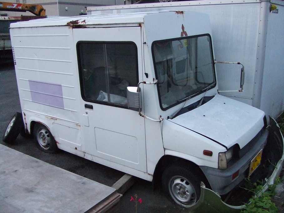 ミニカウォークスルーバン 三菱ミニカウォークスルーバン 1989年式｜r615 - キッチンカー