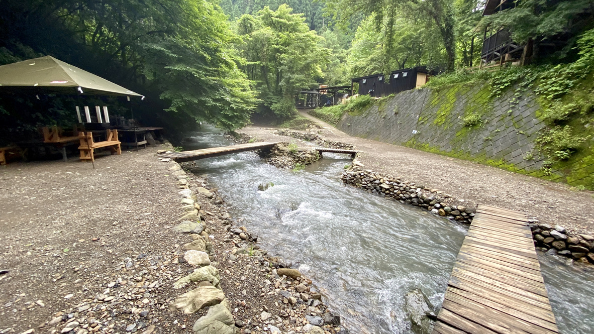 東京都あきる野市 深澤渓 自然人村の紹介 川が流れる林間サイトでマイナスイオンいっぱいのキャンプ場 りとキャン キャンプと旅と散歩のあしあと 東京都あきる野市 深澤渓 自然人村の紹介 川が流れる林間サイトでマイナスイオンいっぱいのキャンプ場 りとキャン キャンプと旅と散歩のあしあと