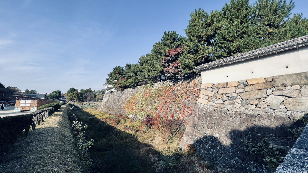 お堀