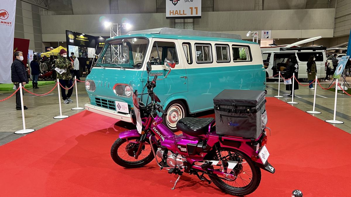 愛車展示ブース