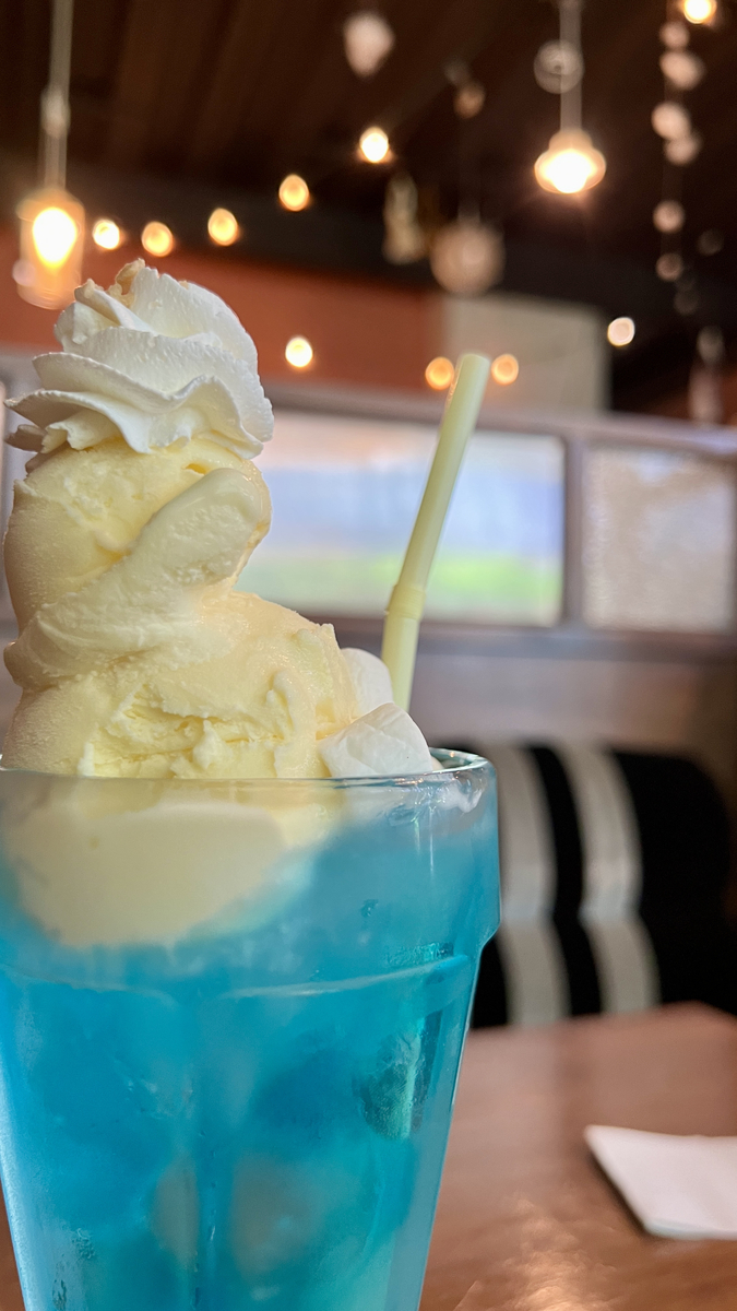 ラムネブルークリームソーダ