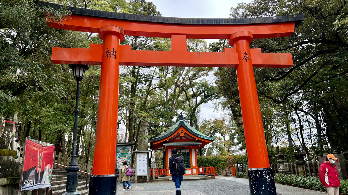 鳥居