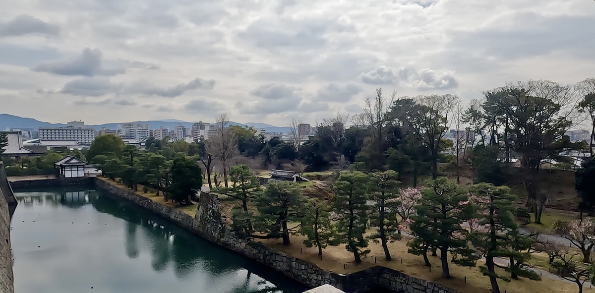 天守閣跡から臨む風景