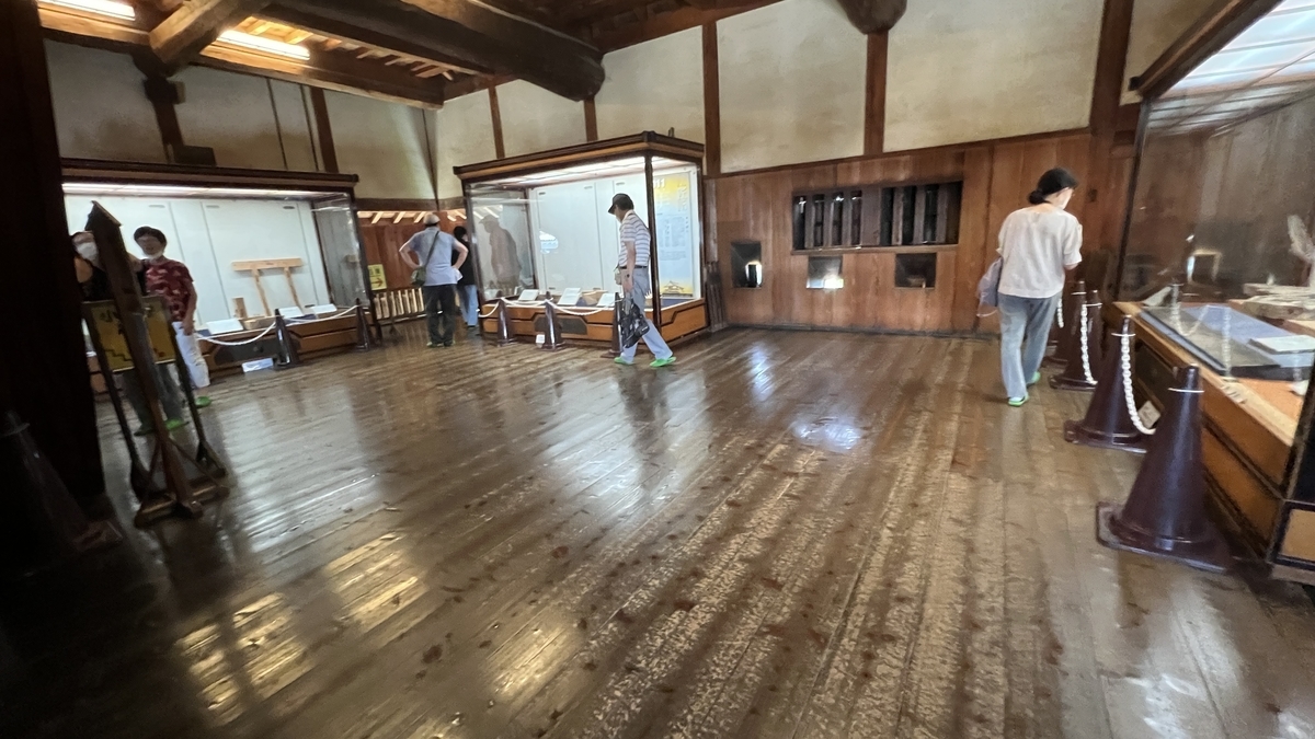 歴史や文化の展示や解説