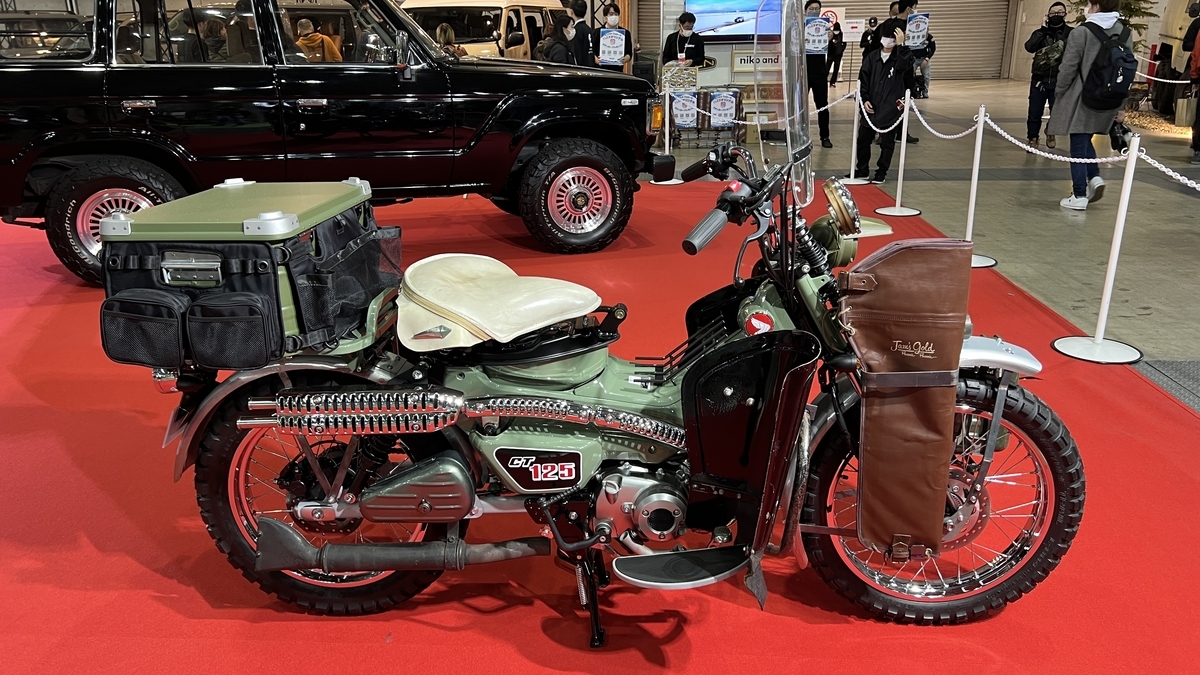 ホンダ CT125 ハンターカブ（側面）