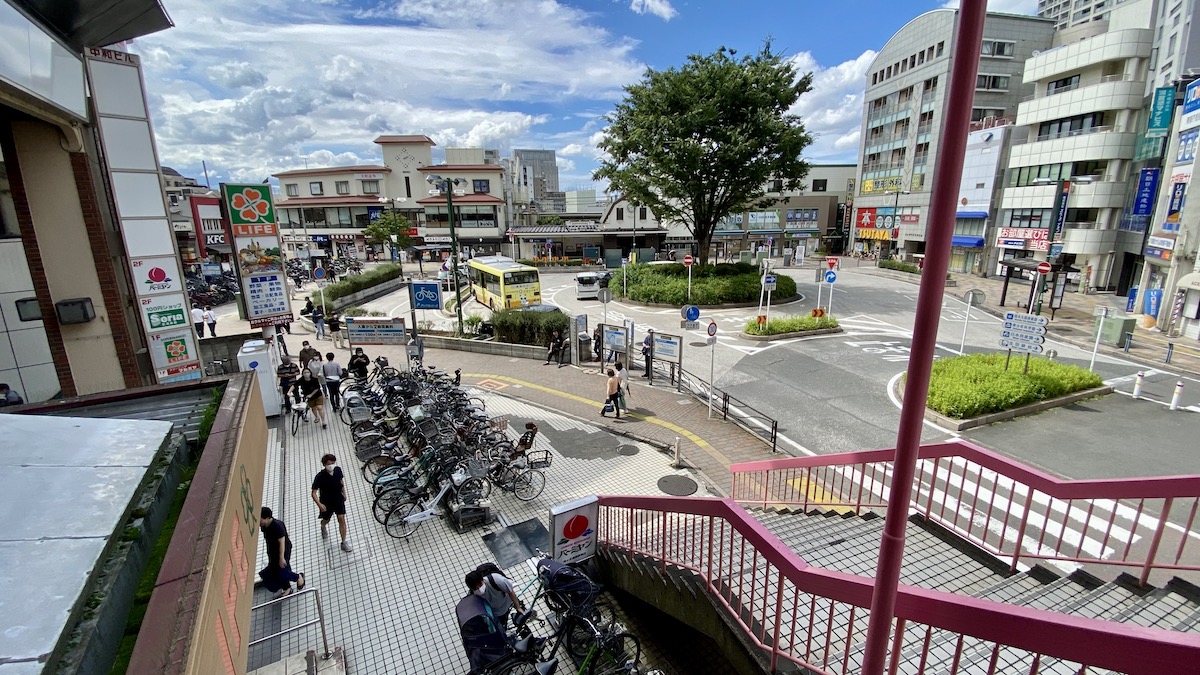 向ヶ丘遊園駅前