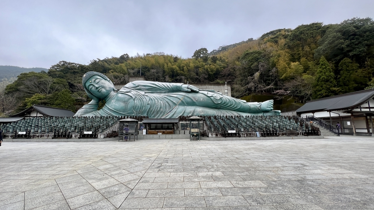 南蔵院｜全長41m！世界一の超巨大仏像が眠る寺。福岡の金運パワー