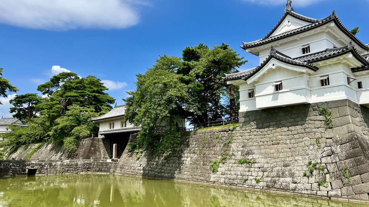 夏の新発田城