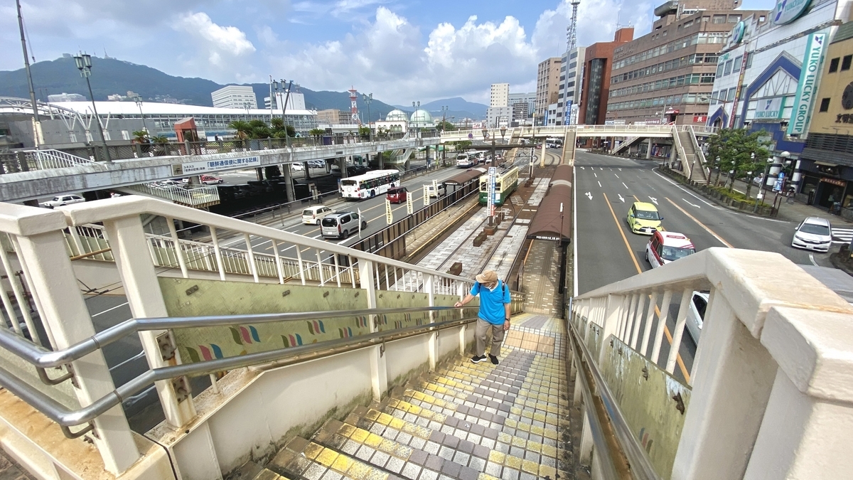 長崎駅前