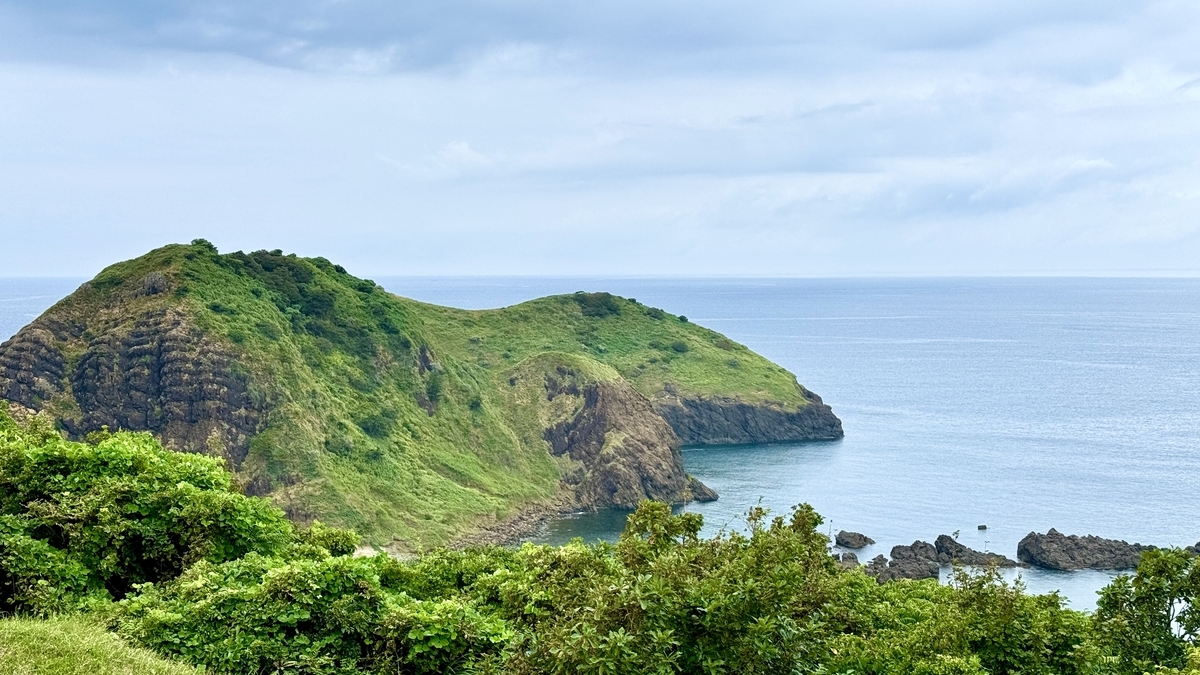 土佐端渓 佐渡島最北端の絶景「二ツ亀」を徹底解説！2つの絶景ポイント、言葉を