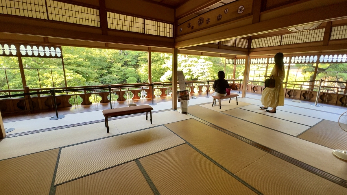 大広間