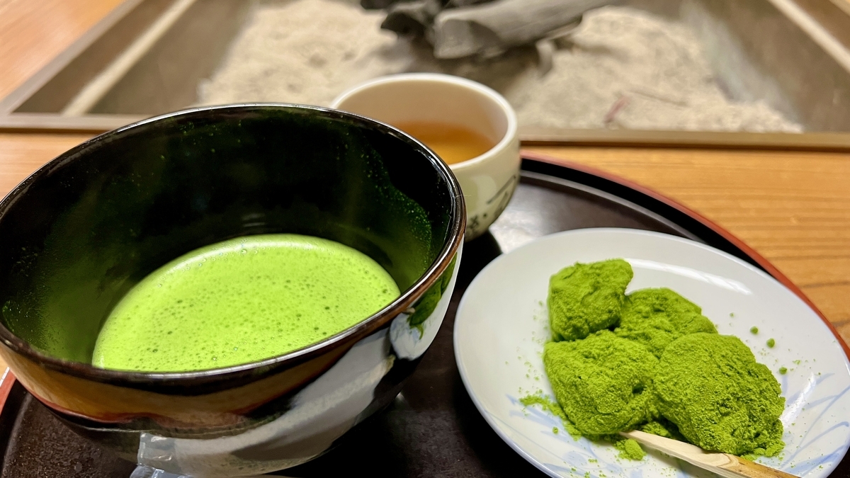 抹茶わらび餅の抹茶セット