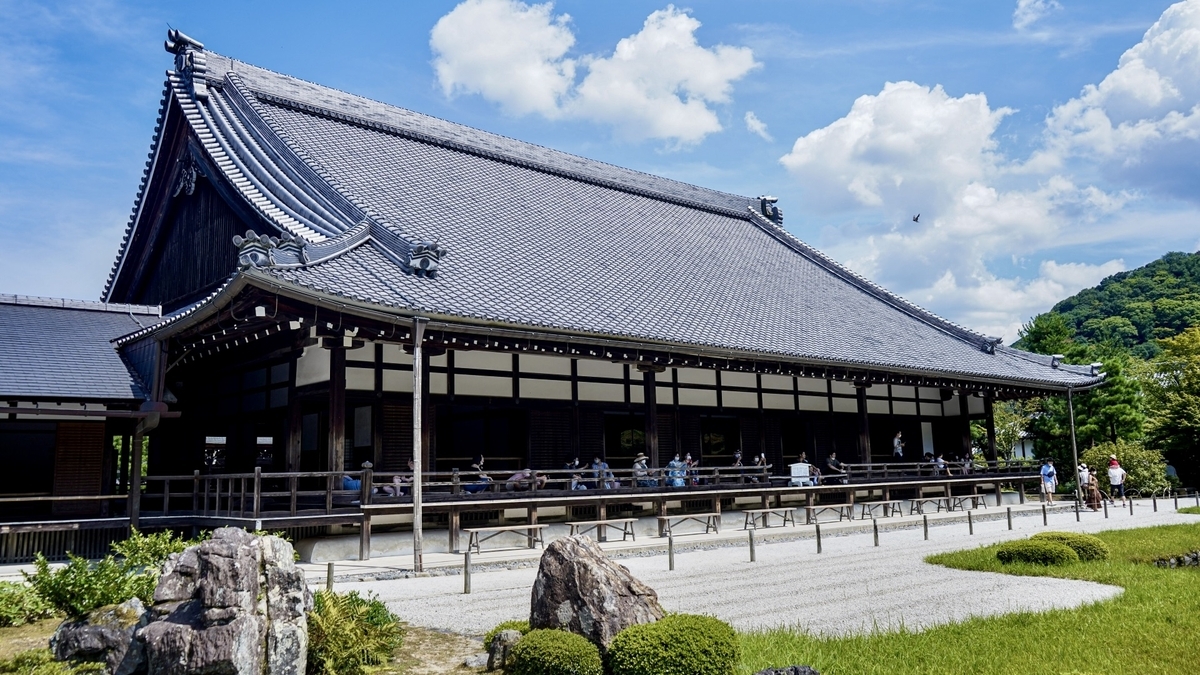 2026年最新】これぞ日本の侘び寂び。京都随一の美しき庭園『天龍寺