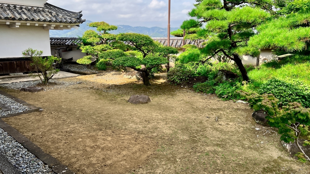 小さな庭園も設えてあり、憩いの空間も整備されている