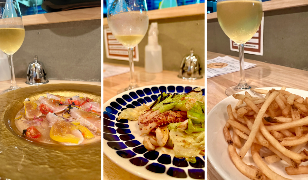 白ワインに合わせて提供されたカルパッチョと炒め物とフライドポテトの盛り合わせ