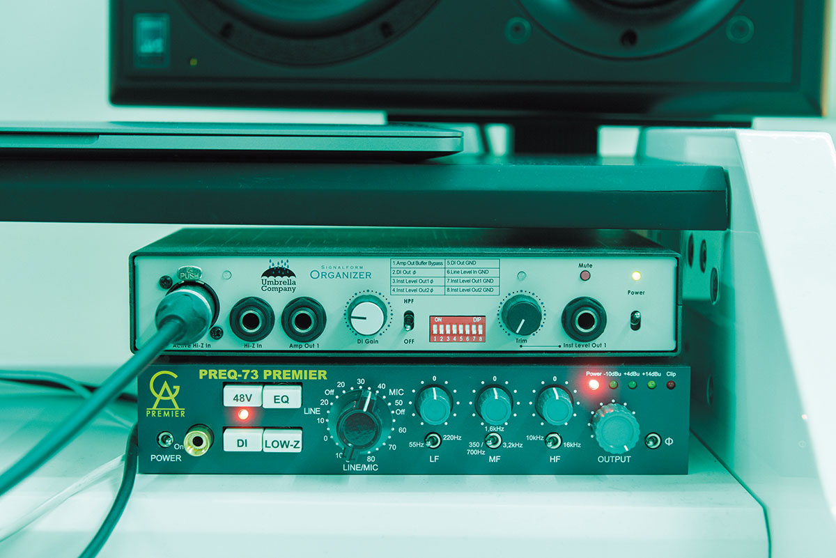 DTM・DAW Umbrella Company SIGNALFORM ORGANIZER Umbrella Company SIGNALFORM ORGANIZER DTM・DAW Umbrella Company