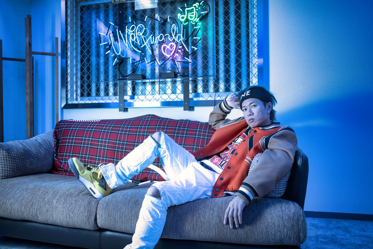 UVERworld インタビュー【前編】〜TAKUYA∞と克哉が楽曲の制作手順と