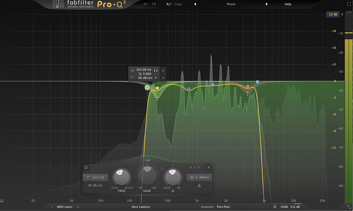 EQプラグインのFABFILTER Pro-Q3。フィルター・カーブは６/12/18/24/30/36/48/72/96dB/octから、Brickwallまで豊富に備えている