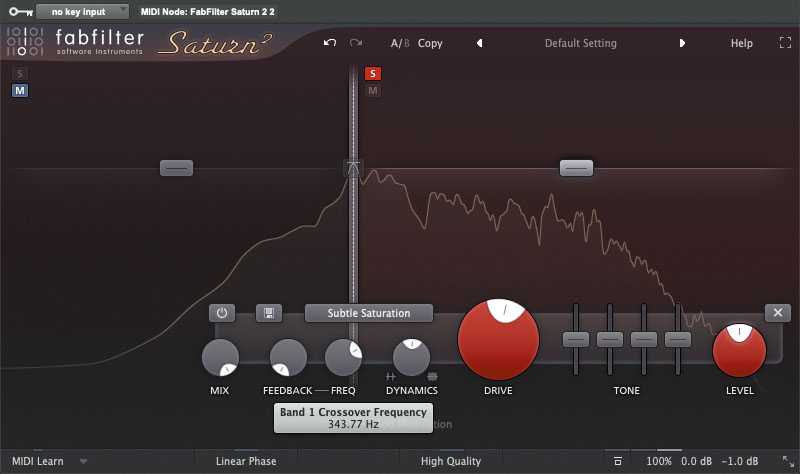 Decapitatorの後段にインサートされたマルチバンド・ディストーション／サチュレーター・プラグインのFABFILTER Saturn 2。最大6バンドを備え、28種類のサチュレーション・タイプを搭載している