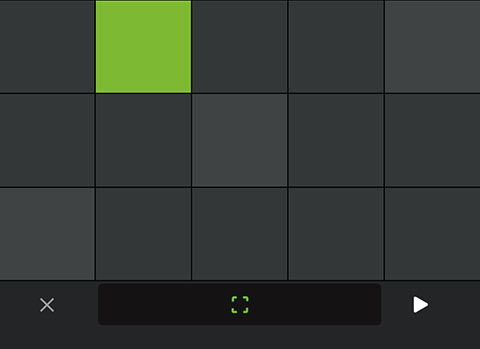 画面❹　楽曲を再生していない状態でパッドを鳴らしている状態。画面下中央にキャプチャボタンが表示される。タップするとシーケンスが記録される