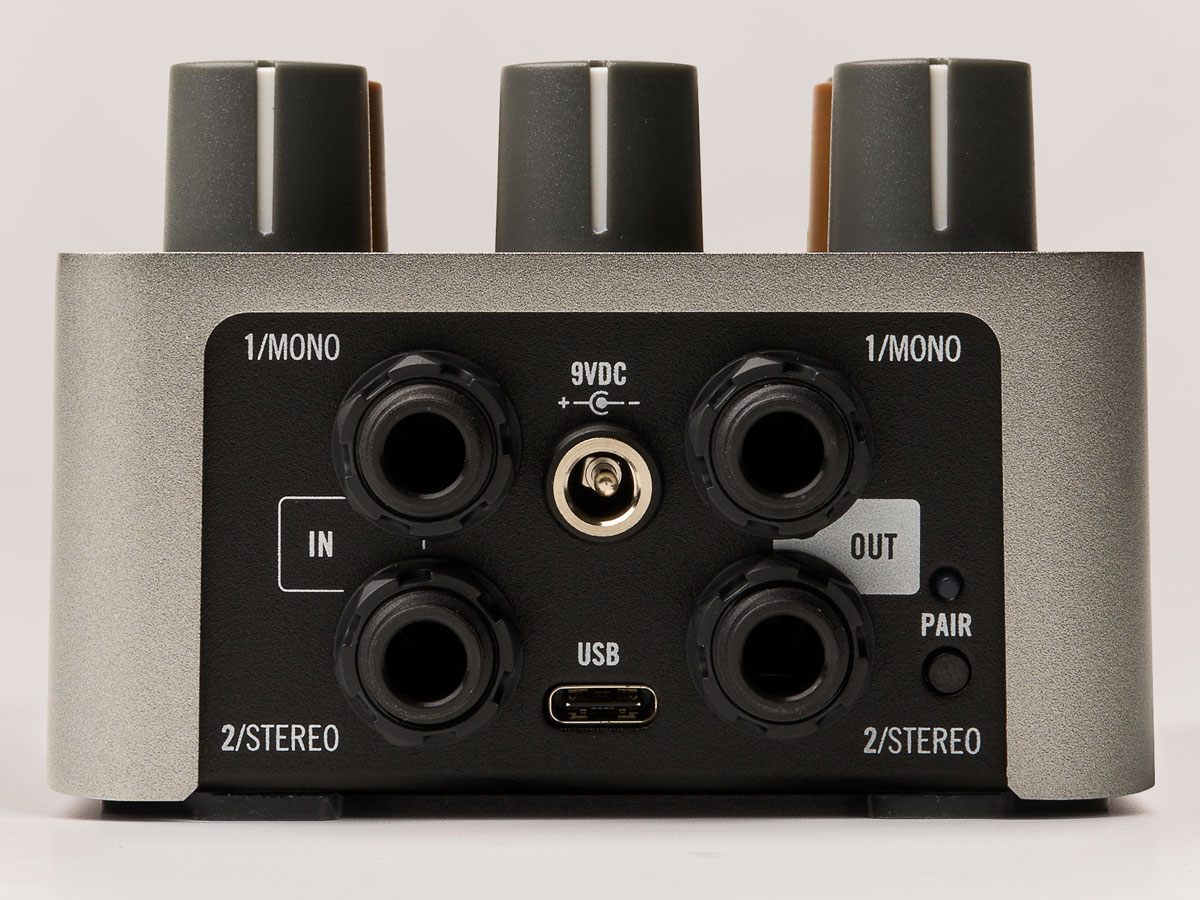 【期間限定最終値下げ】UAFX OX STOMP UAFX OX Stomp Dynamic Speaker Emulator - Universal Audio