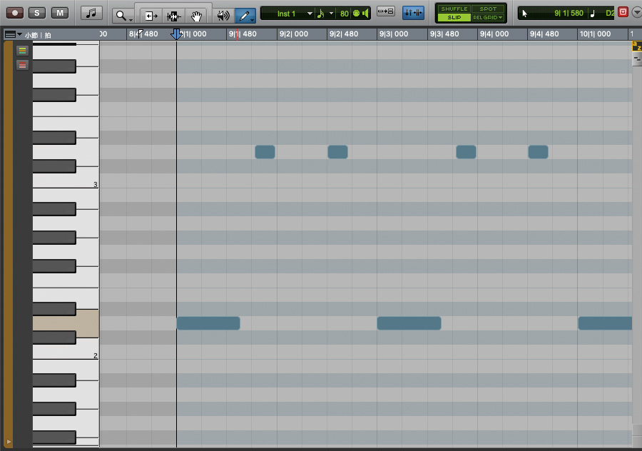 ベースのフレーズをMIDIエディタで打ち込んでいるところ。MIDIノートの長さをサンプルのグルーブに合わせるのがポイント