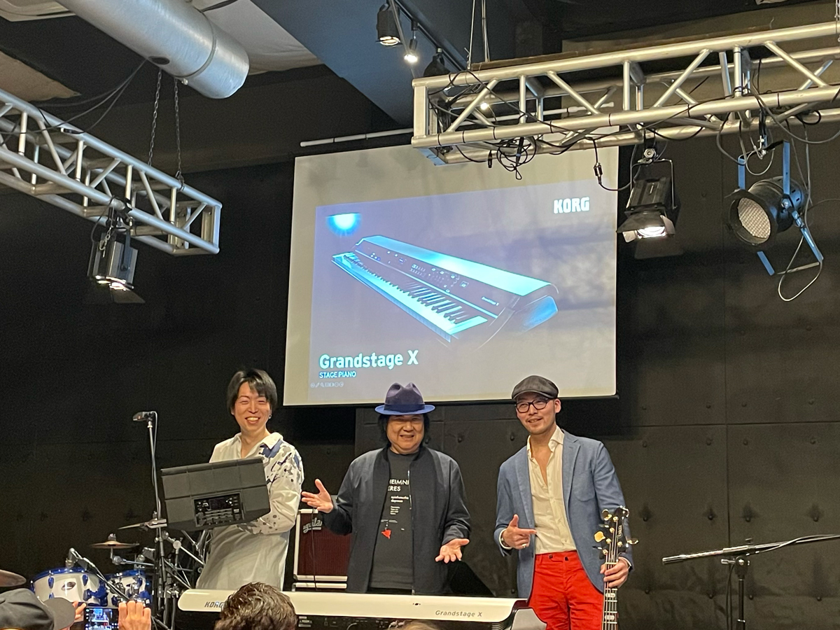 Grandstage Xの発表会の様子
