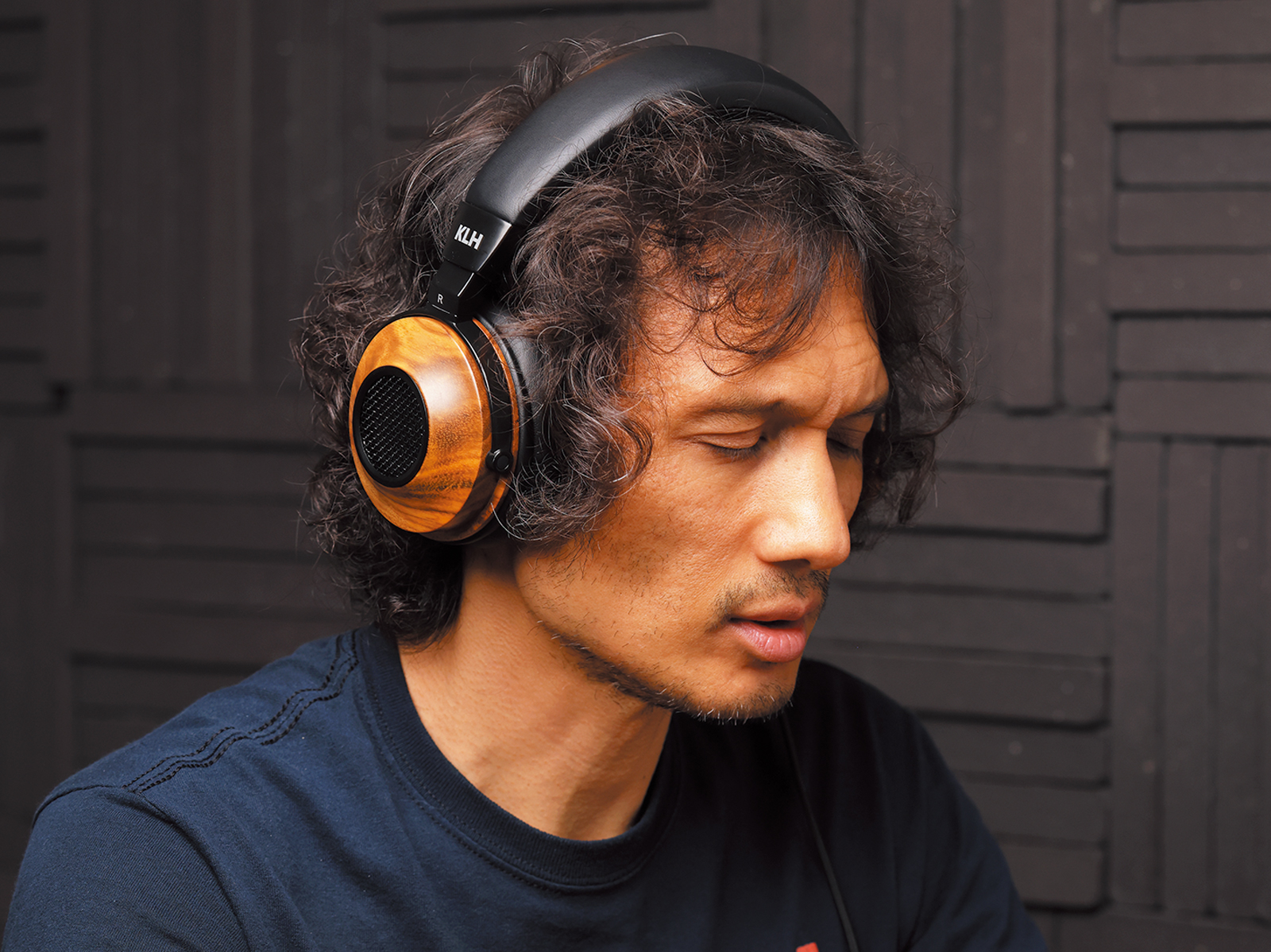 sudajyunya headphone