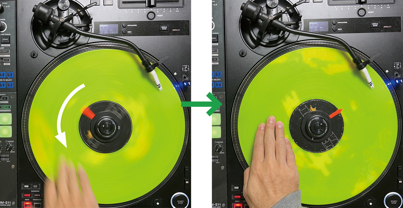 写真左：2拍ループでは、レコードをバックスピンさせるときのように素早く引き､手を一度レコードから離す　写真右：目標のポイント付近にマーキングが来るときにもう一度タッチして微調整して止める