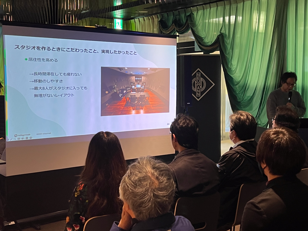 込⼭拓哉氏の講演の様子