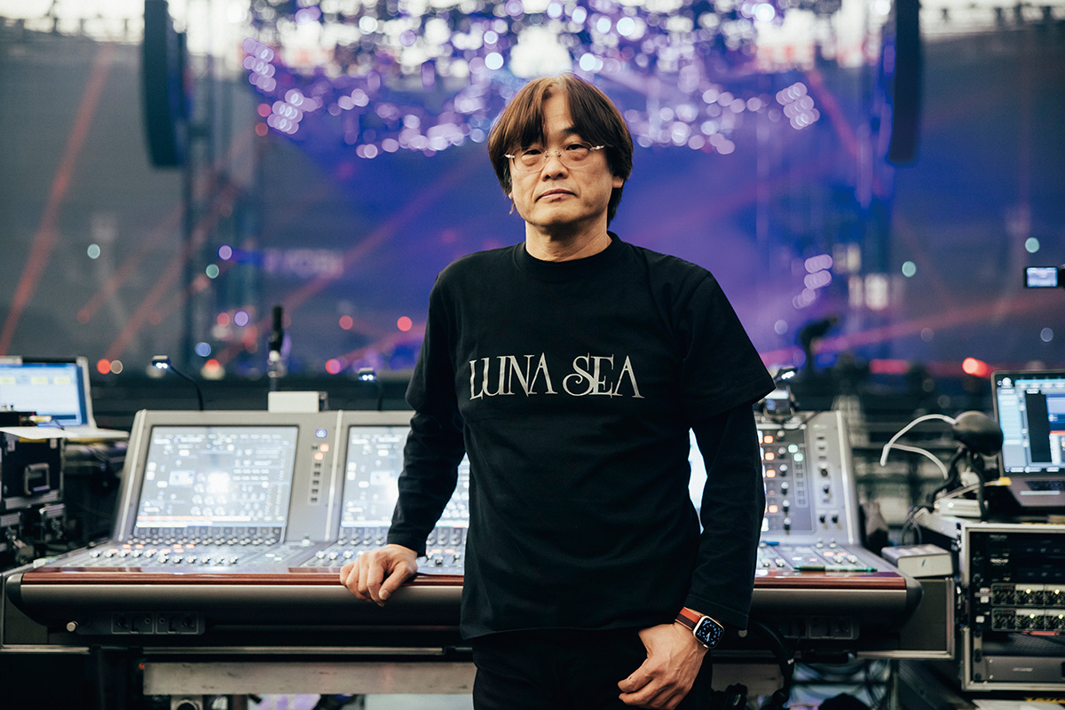 FOHのエンジニアを務めた、K.M.D Sound Design代表の小松久明氏