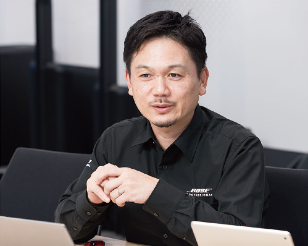 BOSE PROFESSIONALのセールスエンジニア／トレーナー、岡本大輔氏