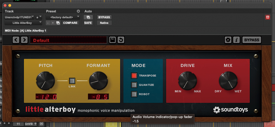 曲中の“朝も夜も”の歌詞のところのオクターブ下の声は、ユニゾンの素材をSOUNDTOYS Little AlterBoyでピッチを下げて作成した