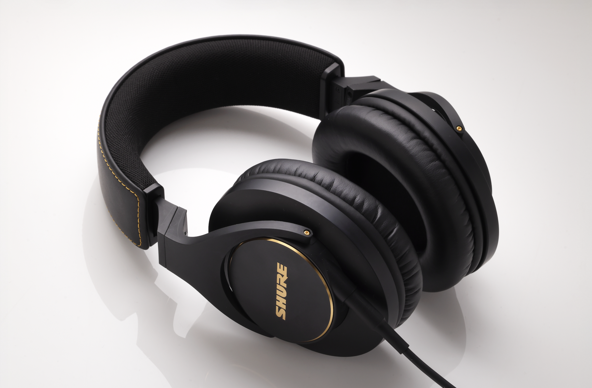 SHURE SRH840 リファレンススタジオヘッドフォン SRH840A - プロフェッショナル・スタジオ・ヘッドホン - Shure 日本