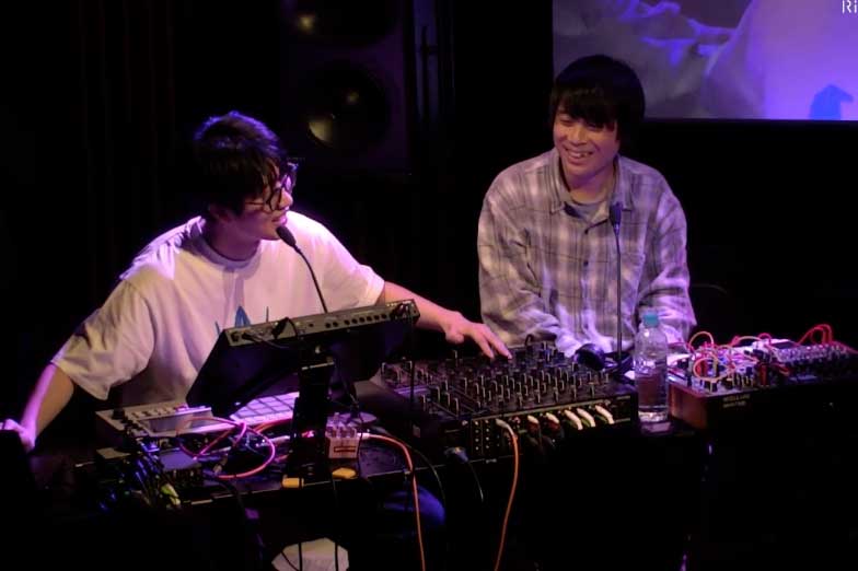 パソコン⾳楽クラブの“ライブセットの秘密”』全編ノーカットの