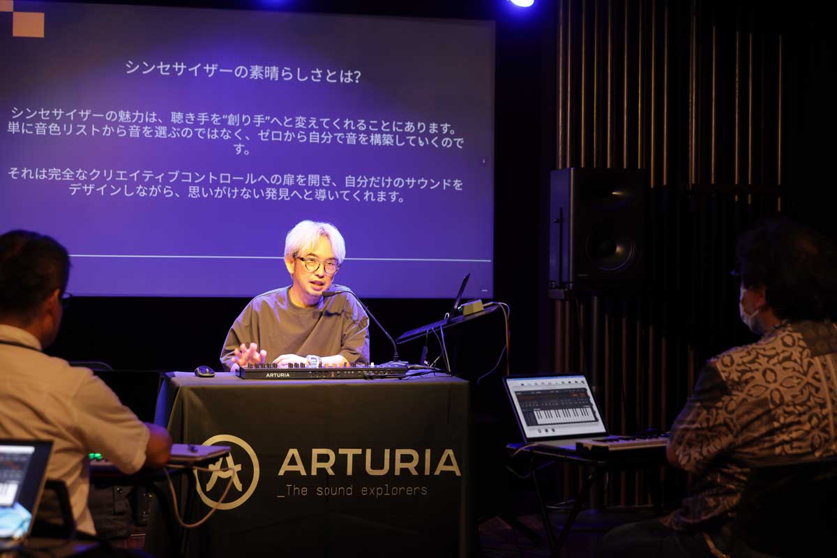 プリセットの海から脱却せよ！Arturia MiniFreak＆江夏正晃と学ぶ