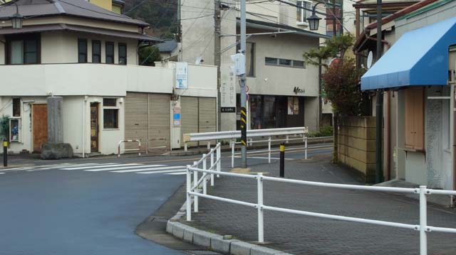 f:id:riyot:20111208202059j:image:w270 f:id:riyot:20111208202059j:image:w270