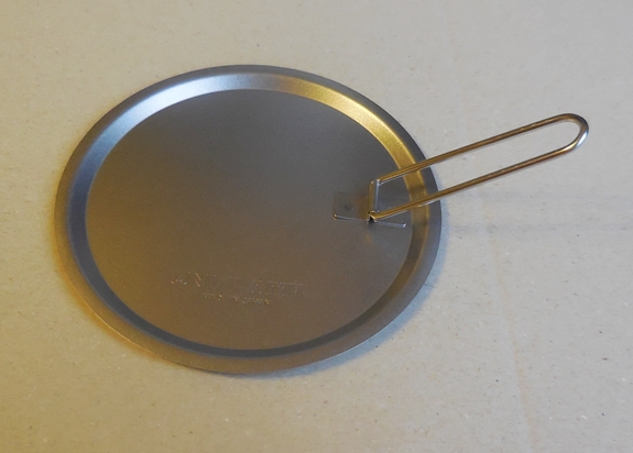 スノーピーク　トレック900 アルミシェラカップ　420チタン ユニフレーム スノーピーク トレック900㉚ ユニフレーム チタンリッドとシェラカップ