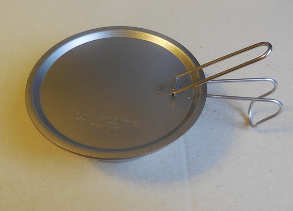 スノーピーク　トレック900 アルミシェラカップ　420チタン ユニフレーム スノーピーク トレック900㉚ ユニフレーム チタンリッドとシェラカップ