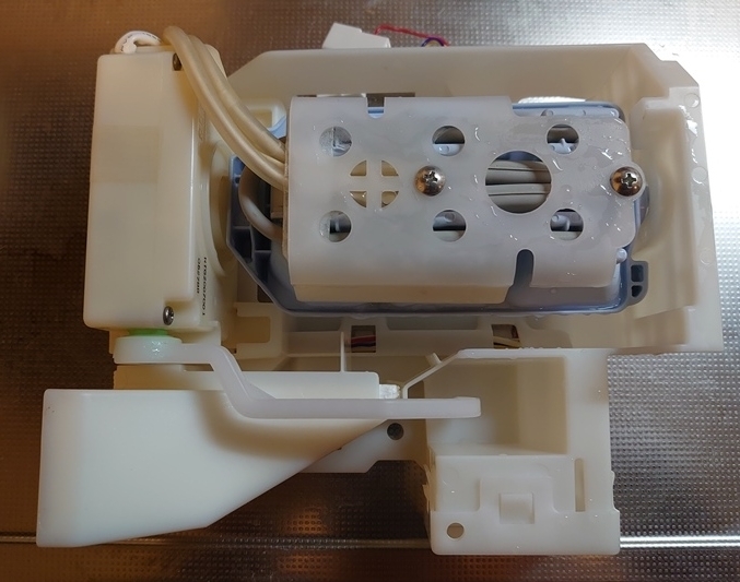 三菱冷凍冷蔵庫 MR-E50R⑦ 製氷機トラブル？ 製氷機の交換準備 & 製氷
