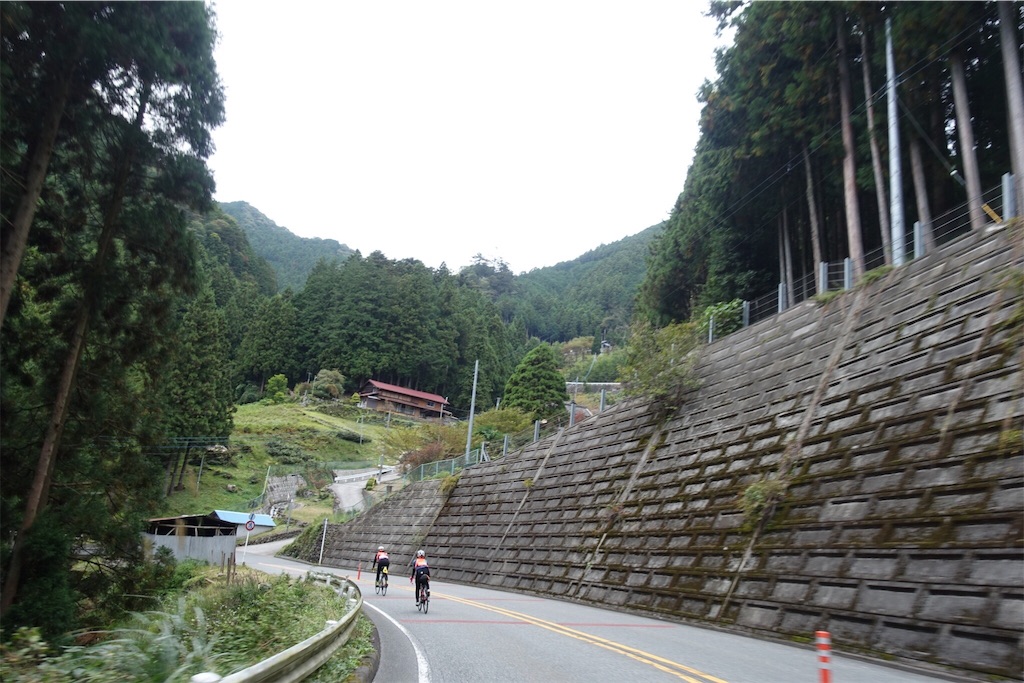 f:id:road_mushi:20181021070513j:image f:id:road_mushi:20181021070513j:image