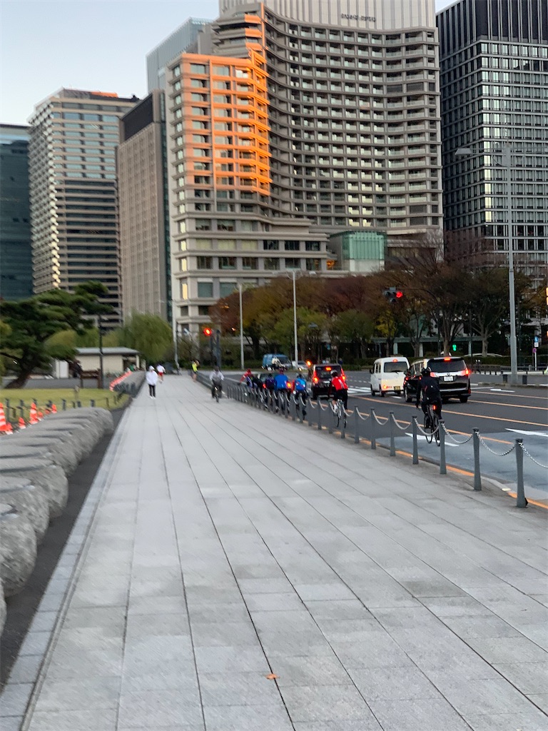 f:id:roadbike100kg:20221127074736j:image f:id:roadbike100kg:20221127074736j:image