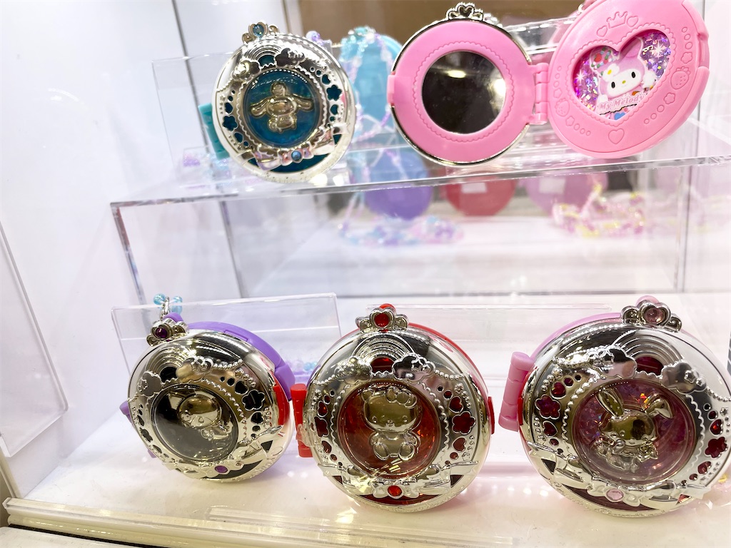 ピューロランド ロマンチックカプセルコンパクト