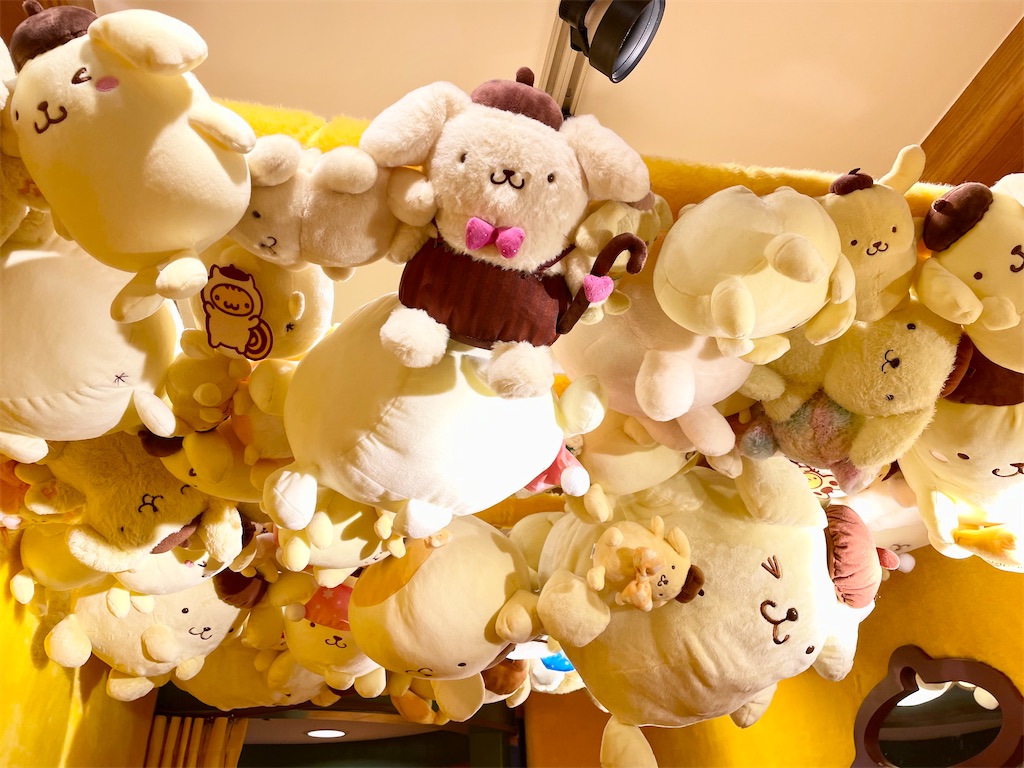 にこにこプリンルーム　天井