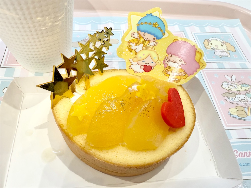 リトルツインスターズともこの星の贈り物☆アップルスフレロールケーキ