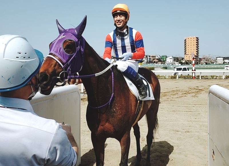 f:id:rockeyhy:20210402233156j:plain:w200